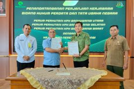 Kejari-KPH Banyuwangi teken MoU penanganan hukum pengelolaan hutan