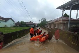 652 rumah di Muara Enim terendam banjir hingga 1 meter