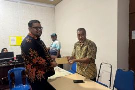 Wujud peduli sesama, BPJS-K Ternate sisihkan uang pribadi bantu korban gempa Batang Dua