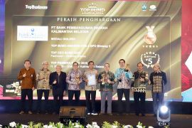 Bank Kalsel raih sejumlah penghargaan pada TOP BUMD Awards 2026
