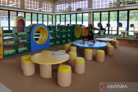 Perpusda Kudus menggalang bantuan untuk menambah koleksi buku baru