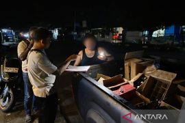 Polresta Manokwari sita miras ilegal cegah gangguan kamtibmas