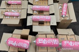 Bareskrim Polri ungkap pabrik gas N2O "Whip Pink" ilegal