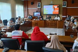 DPRD Bojonegoro minta pemkab data kendala 48 desa belum bangun KDKMP
