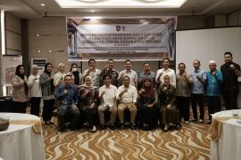 DPRD HSS bahas LKPJ 2025 Bupati bersama tim ahli