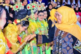 Gubernur Khofifah dorong seni jadi penggerak ekonomi kreatif di Jatim