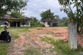 Pembangunan dua gerai KDKMP di Batang Hari alami masalah