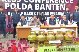 Polda Banten ungkap kasus pengoplosan LPG subsidi di Lebak