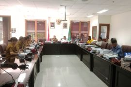 DPRD Maluku minta penjelasan Disdikbud soal 15 peserta tak penuhi panggilan