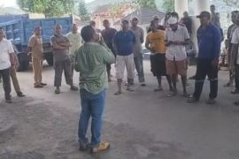 Datangi DPRD Maluku, sopir dump truck tolak penutupan galian C