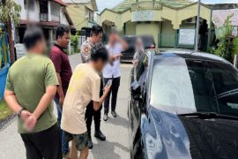 Respon Cepat 110 Polri, laka lantas dua emak-emak di Banjarmasin berakhir damai