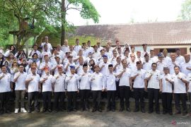 Sekda Lamsel lantik 56 pejabat pemkab guna percepat pembangunan