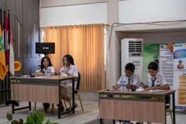 BEM Fisip Undana gelar lpmba debat bahasa Indoensia tingkat SMA se- Kota Kupang