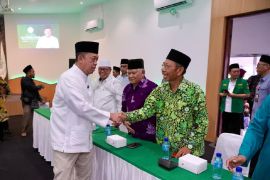 Kumpulkan pengurus organisasi keagamaan Islam di NTB, Menteri Nusron ajak kerja sama selesaikan sertipikasi tanah wakaf