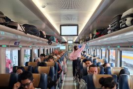 Hari Ini, Perjalanan KA Bangunkarta dan Singasari Semakin Nyaman dengan Rangkaian Stainless Steel New Generation