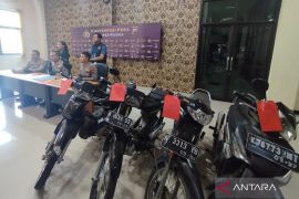 Polisi ingatkan warga jangan tinggalkan kunci saat motor diparkir