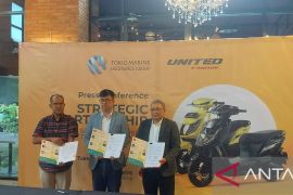 Ojol pakai motor listrik United dapat asuransi kendaraan hingga barang bawaan