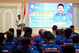 Bupati Saidi minta Buser 690 cepat tangani bencana, aktif layani masyarakat