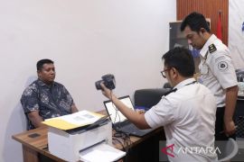 Imigrasi buka layanan Eazy Paspor bagi karyawan Bulog Meulaboh Aceh