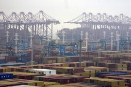 Kapal kontainer pintar bertenaga listrik mulai beroperasi di China