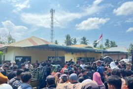 Buntut korupsi, Kades Kota Galuh Perbaungan didesak mundur dari jabatan