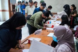 Jakbar gelar tes narkoba untuk ratusan anggota FKDM