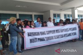 Pemasok bahan MBG di Taput minta Bupati Jonius fasilitasi "macet bayar"