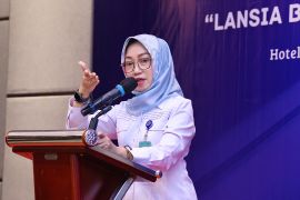 Kemnaker ajak dunia usaha dan industri perluas akses kerja lansia