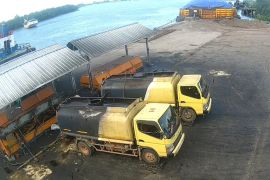 PTP Nonpetikemas Pangkalbalam terapkan "drop tank"  CPO