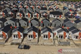 Indonesian minister stresses governance in housing programs