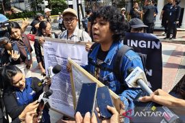 Pihak Andrie Yunus tak hadiri sidang perdana di Pengadilan Militer