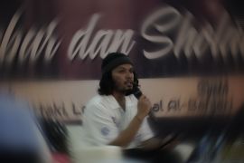 Tabligh akbar bersama Hanan Attaki warnai Hari Jadi ke-27 Banjarbaru lebih religius