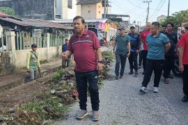Pemkot Pangkalpinang gelar gotong royong rutin bersihkan pasar