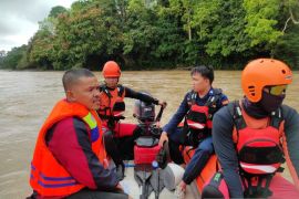 Seorang bocah 11 tahun hanyut di Sungai Rawas Muratara