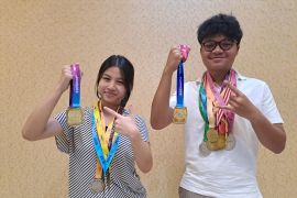 Dua siswa SMA teliti buah gayam jadi herbal antidiabetes