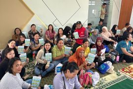 PLN tanamkan kesadaran keselamatan listrik sejak dini lewat lomba mewarnai dan dongeng interaktif