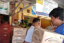 Bulog Baubau distribusikan 8.900 liter Minyakita tekan harga pasar