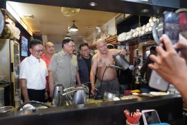 Menko Polkam bersama Wali Kota Pontianak ngopi di Asiang