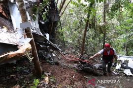 Malaysia konfirmasi satu warganya korban kecelakaan heli di Kalbar