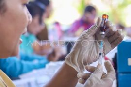 Indonesia ramps up communication to boost measles vaccination