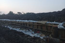 BPBD pastikan tanggul Sungai Tuntang yang jebol berhasil ditutup