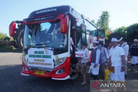 Pemkab Jembrana fasilitasi program bus gratis untuk tirta yatra