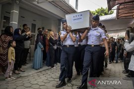 Pemakaman jenazah korban kecelakaan helikopter di Cimahi