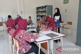 Muhaimin minta lulusan Sekolah Rakyat jadi agen pemberdayaan