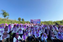Anggota DPR apresiasi Perempuan Bangsa ajak 2.000 orang tanam pohon