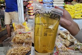 Bulog Sultra salurkan 880 ribu liter Minyakita jaga stabilitas harga minyak di pasaran