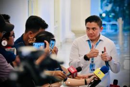 Survei Cyrus Network: Setkab 3 Besar, komunikasi Teddy kunci kepercayaan publik