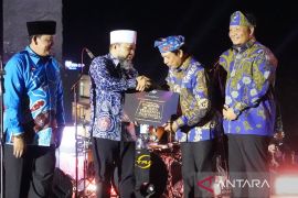 Pemkot Bengkulu raih penghargaan WBTB untuk kuliner Bay Tat