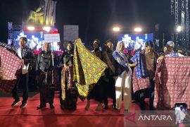 Pemkot Bengkulu: Karnaval Batik Besurek diikuti ribuan peserta