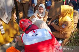 DKI kemarin, kebakaran gedung Kemendagri lalu omzet Lebaran Betawi